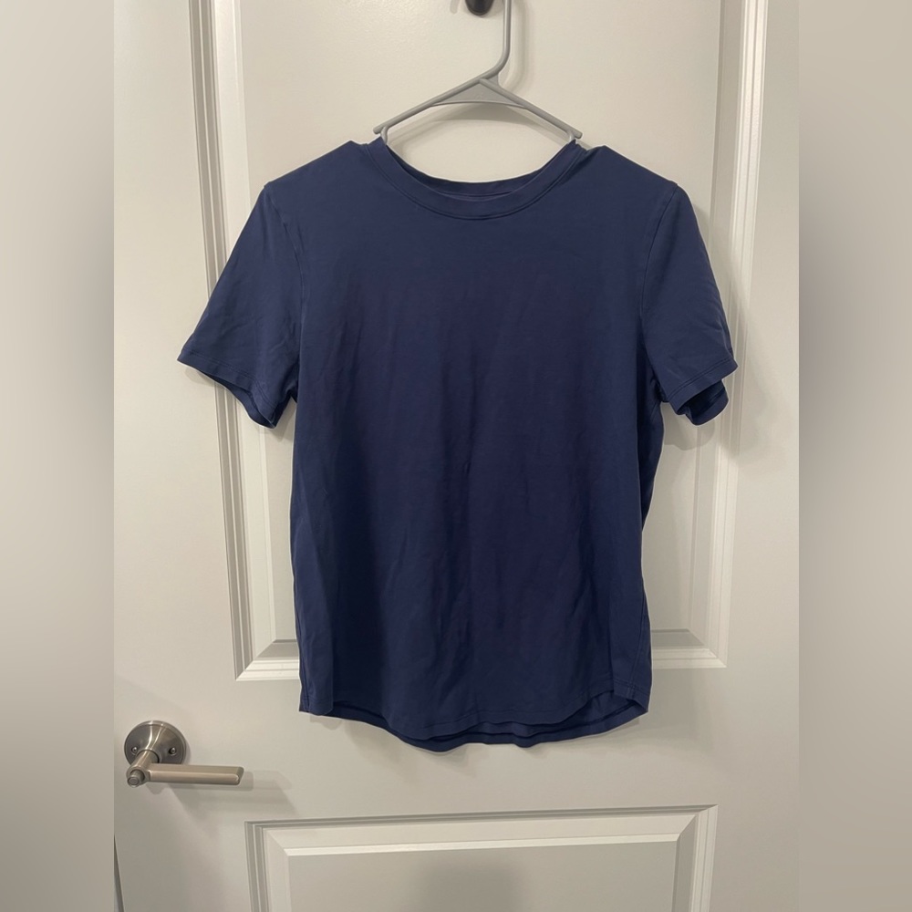 lululemon love crewneck size 6